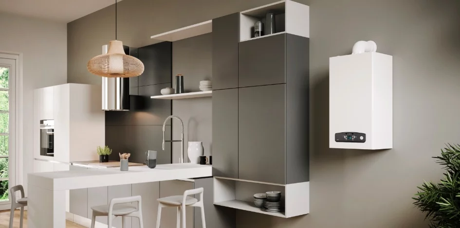 Ambient instalare centrală termică în condensare Ariston Cares S